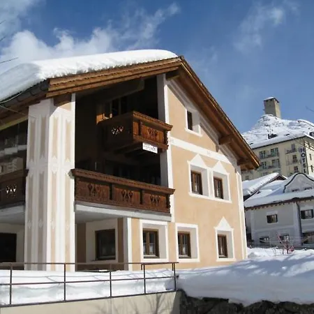 Chasa Fina Daire *